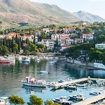 & Mihajica Cavtat