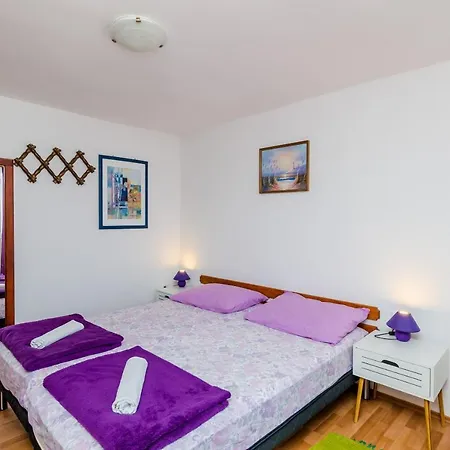 & Mihajica Guest house