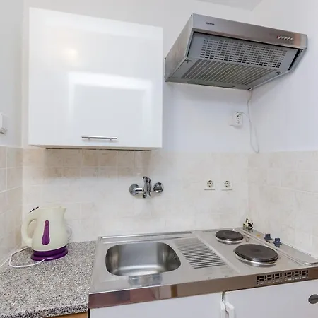 & Mihajica Guest house 3*