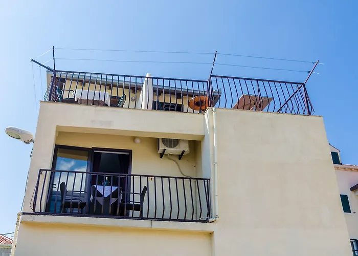 & Mihajica Affittacamere 3*