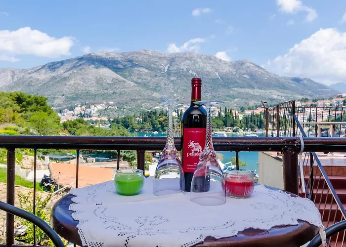 Affittacamere & Mihajica 3*