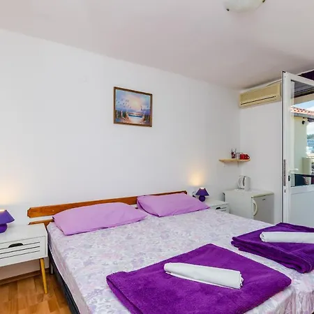 & Mihajica Penzion 3*